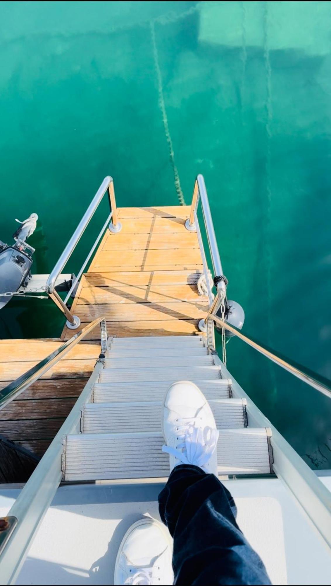 מלון אלגהרו Houseboat Seabreeze מראה חיצוני תמונה